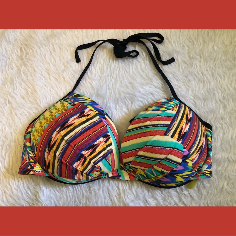 Gianni Bini underwire swim top 36D! Sexy top!